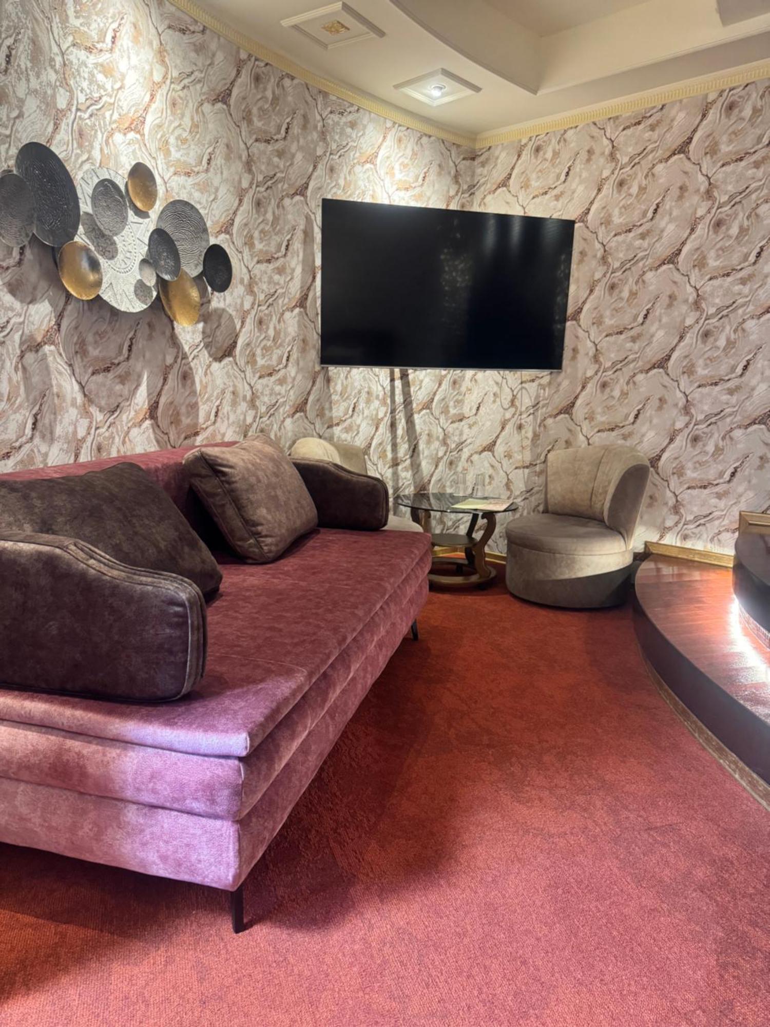 Hotel Veles Zolotonosha ภายนอก รูปภาพ